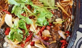 外卖小哥爆料烤鱼视频